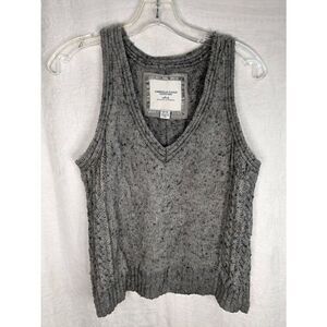 American Eagle Wool Blend Sweater Vest Gray M Medium